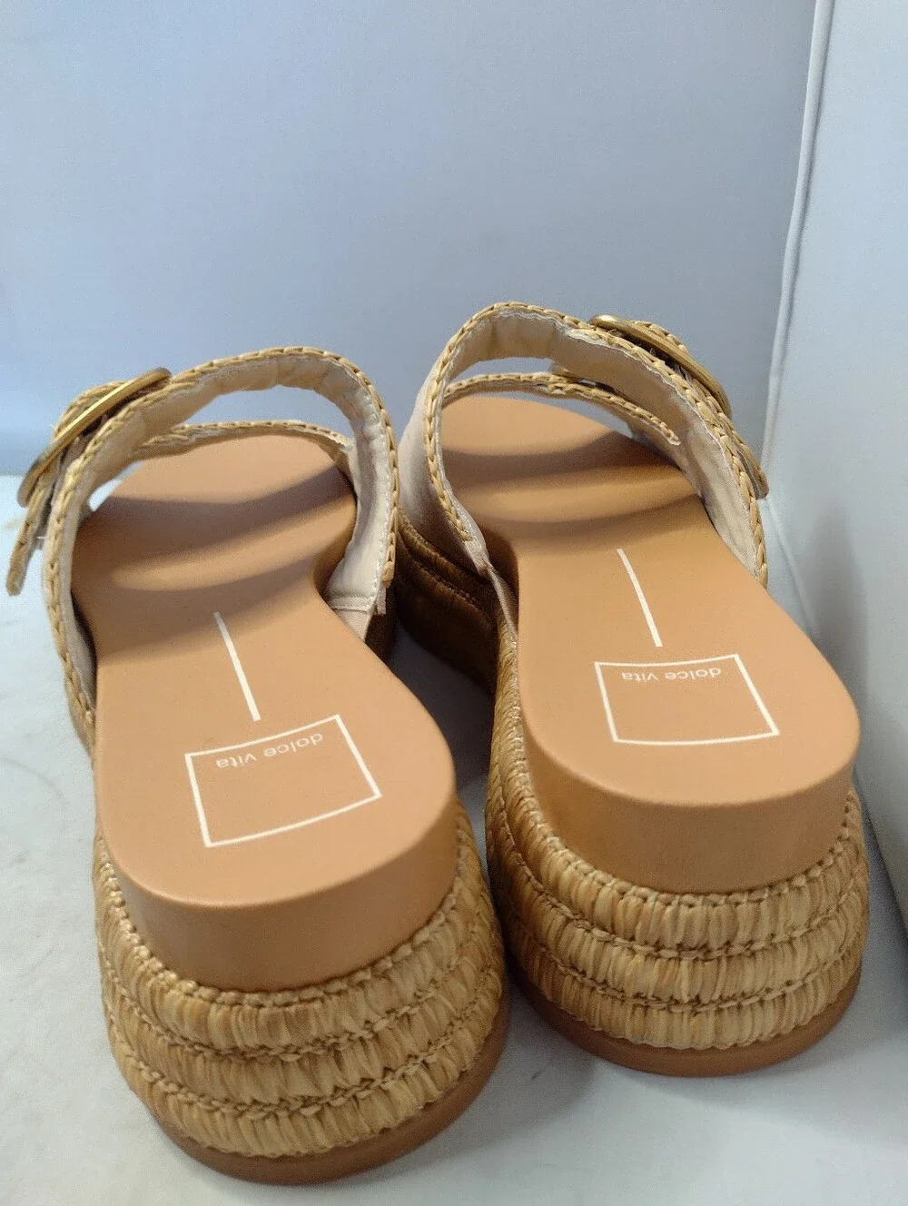 Dolce Vita Wanika Platinum Leather Chunky Platform Slide Sandals 8 Tan A4